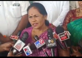 ಉಡುಪಿ : ಚೈತ್ರಾ ಕುಂದಾಪುರ ಪ್ರಕರಣ : ಶೋಭಾ ಕರಂದ್ಲಾಜೆ ಪ್ರತಿಕ್ರಿಯೆ..!!