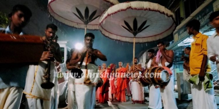 ಶ್ರೀ ಪಲಿಮಾರು ಮಠದ ಹಿರಿಯ ಶ್ರೀವಿದ್ಯಾಧೀಶ ತೀರ್ಥ ಹಾಗೂ ಕಿರಿಯ ಶ್ರೀವಿದ್ಯಾರಾಜೇಶ್ವರ ತೀರ್ಥ ಶ್ರೀಪಾದರ ಚಾತುರ್ಮಾಸ್ಯ ಸೀಮೋಲ್ಲಂಘನ..!!