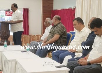 ಕಾಪು : ರಾಜ್ಯ ಸರ್ಕಾರದ ಜನ ವಿರೋಧಿ ನೀತಿಯನ್ನು ಖಂಡಿಸಿ ಲಾರಿ ಟೆಂಪೋ ಮಾಲಕರ ಸಮಸ್ಯೆಗೆ ಧ್ವನಿ ಎತ್ತಿದ ಶಾಸಕ ಗುರ್ಮೆ ಸುರೇಶ್ ಶೆಟ್ಟಿ..!!