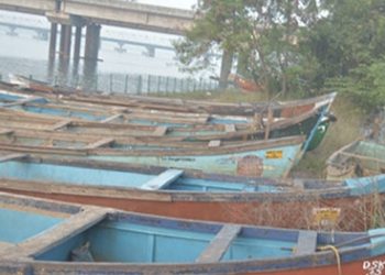 ಮಂಗಳೂರು :ಅಕ್ರಮ ಮರಳುಗಾರಿಕೆ ಸ್ಥಳಕ್ಕೆ ದಾಳಿ; 25.45 ಲ.ರೂ. ಮೌಲ್ಯದ ಸೊತ್ತು ವಶಪಡಿಸಿಕೊಂಡ ಪೊಲೀಸರು..!!