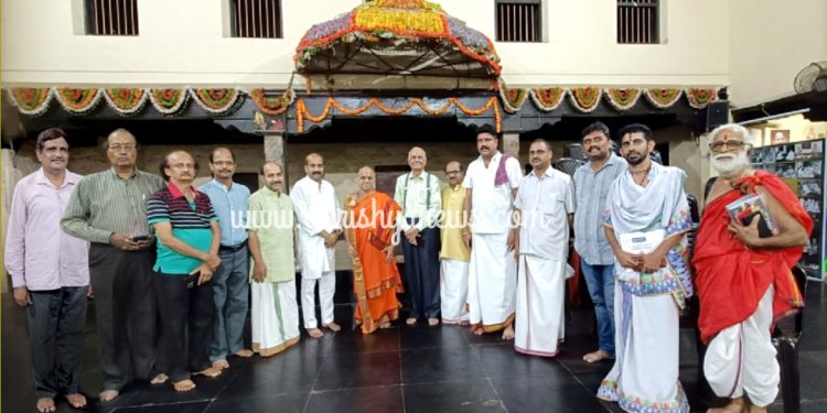 ಉಡುಪಿ :ಪುತ್ತಿಗೆ ಮಠಾಧೀಶ ಶ್ರೀ ಸುಗುಣೇಂದ್ರತೀರ್ಥ ಶ್ರೀಪಾದರಿಂದ ಸ್ವಾಗತ ಸಮಿತಿ ಕಾರ್ಯಾಲಯಕ್ಕೆ ಭೇಟಿ ನೀಡಿ, ಪರ್ಯಾಯ ಪೂರ್ವ ತಯಾರಿ ಬಗ್ಗೆ ಚರ್ಚೆ..!!