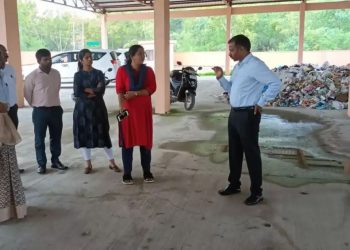 ಕಾಪು : “ಸ್ವಚ್ಛತಾ ಹೀ ಸೇವೆ” ಆಂದೋಲನದ ಅಂಗವಾಗಿ  ಎಲ್ಲೂರು ಘನ ತ್ಯಾಜ್ಯ ನಿರ್ವಹಣಾ ಘಟಕಕ್ಕೆ ಜಿಲ್ಲಾಧಿಕಾರಿ ಭೇಟಿ..!!