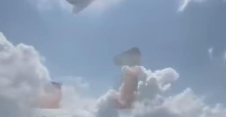 ಮಂಗಳೂರು: ನೂರಾರು ಜನರ ಪಾಲಿನ ಉದ್ಯೋಗದಾತನ ಅಂತಿಮ ಯಾತ್ರೆಯಲ್ಲಿ ಮಹೇಶ್ ಬಸ್ ಗಳ ಸಾಲು ಸಾಲು…!!!