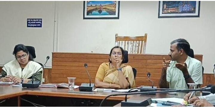 ಉಡುಪಿ :ಸಾರ್ವಜನಿಕರ ಸಂಚಾರಕ್ಕೆ ಧಕ್ಕೆಯುಂಟಾಗದಂತೆ ಪಟಾಕಿ ಮಳಿಗೆಗಳನ್ನು ತೆರೆಯಲು ಅನುಮತಿ ನೀಡಿ: ಜಿಲ್ಲಾಧಿಕಾರಿ..!!