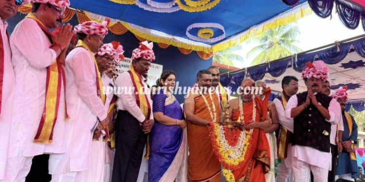 ಉಡುಪಿ : ವಿಶ್ವ ಬಂಟರ ಸಮ್ಮೇಳನದ ಸಾಲಂಕೃತ ಮೆರವಣಿಗೆ ಉದ್ಘಾಟನೆ ಕಾರ್ಯಕ್ರಮ..!!