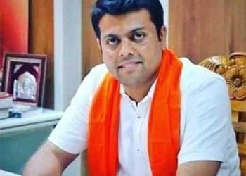 ಸಿಎಂ ಕಲೆಕ್ಷನ್ ಮಾಸ್ಟರ್’ ಎಂದು ಫೋಟೋ ಪೋಸ್ಟ್  : ಶಾಸಕ ಹರೀಶ್ ಪೂಂಜಾ ವಿರುದ್ಧ FIR ದಾಖಲು…!!