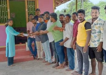 ಪಳ್ಳಿ ಸೇವಾ ಬಳಗದ ವತಿಯಿಂದ ಮಗುವಿನ ಹೃದಯ ಚಿಕಿತ್ಸೆಗೆ ಭವತಿ ಭಿಕ್ಷಾಂದೇಹಿಯಲ್ಲಿ ಒಟ್ಟಾದ ಹಣ ಹಸ್ತಾಂತರ..!!