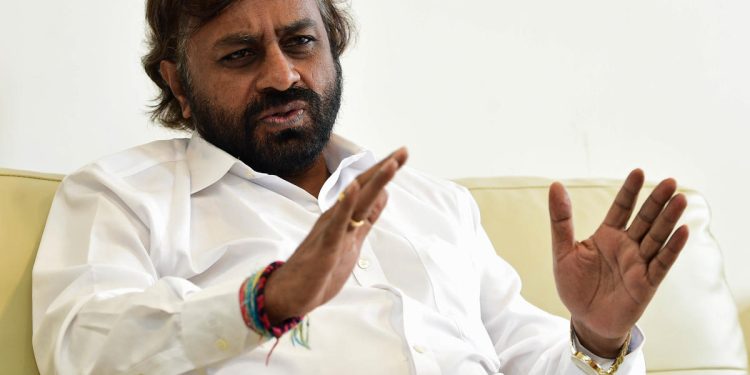 ನಕಲಿ ಹುಲಿ ಉಗುರು ಧರಿಸದಂತೆ ಅರಣ್ಯ, ವನ್ಯಜೀವಿ ಮತ್ತು ಪರಿಸರ ಸಚಿವ ಈಶ್ವರ ಖಂಡ್ರೆ ಮನವಿ…!!