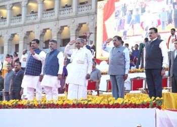 ಸುವರ್ಣ ಕರ್ನಾಟಕ ನೆನಪಿಗಾಗಿ ‘ಬೃಹತ್ ಕನ್ನಡ ಭವನ’ ನಿರ್ಮಾಣ ಮಾಡಲಾಗುವುದು : ಮುಖ್ಯಮಂತ್ರಿ ಸಿದ್ದರಾಮಯ್ಯ’ ಘೋಷಣೆ