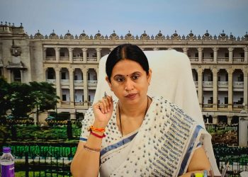 ಗೃಹಲಕ್ಷ್ಮಿ ಯೋಜನೆಯ ತಾಂತ್ರಿಕ ಸಮಸ್ಯೆ ಬಗೆಹರಿಸಲು ಸಚಿವೆ ಲಕ್ಷ್ಮೀ ಹೆಬ್ಬಾಳಕರ್ ಸೂಚನೆ..!!!