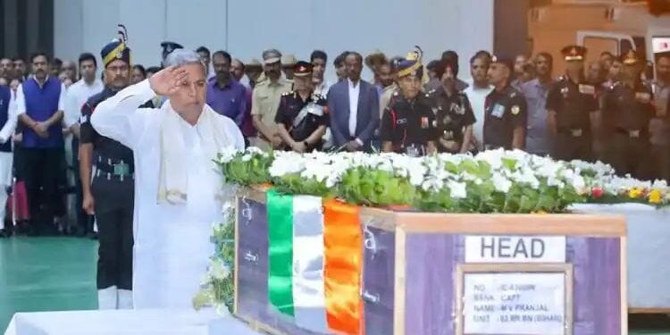 ಹುತಾತ್ಮಯೋಧ ಕ್ಯಾ. ಪ್ರಾಂಜಲ್ ಕುಟುಂಬಕ್ಕೆ ಸರ್ಕಾರ 50 ಲಕ್ಷ ರೂ ಪರಿಹಾರ ಬಿಡುಗಡೆ : ಇಂದು ಚೆಕ್ ಹಸ್ತಾಂತರ…!!