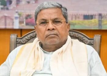 ಬೆಂಗಳೂರು ಶಾಲೆಗಳಿಗೆ ಬಾಂಬ್‌ ಬೆದರಿಕೆ: ಸೂಕ್ತ ಕ್ರಮಕ್ಕೆ ಅಧಿಕಾರಿಗಳಿಗೆ ಸಿಎಂ ಸೂಚನೆ..!!