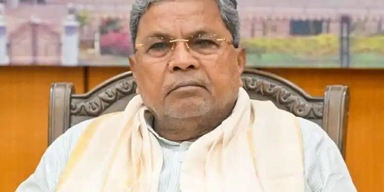 ಬೆಂಗಳೂರು ಶಾಲೆಗಳಿಗೆ ಬಾಂಬ್ ಬೆದರಿಕೆ: ಸೂಕ್ತ ಕ್ರಮಕ್ಕೆ ಅಧಿಕಾರಿಗಳಿಗೆ ಸಿಎಂ ಸೂಚನೆ..!!