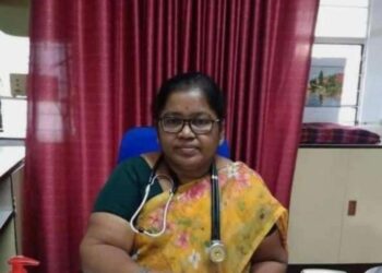 ಉಡುಪಿಯ ಅಜ್ಜರಕಾಡು ಜಿಲ್ಲಾಸ್ಪತ್ರೆಯಲ್ಲಿ ಚಿಕಿತ್ಸೆ ನೀಡುತ್ತಿದ್ದಾಗಲೇ ಹೃದಯಾಘಾತವಾಗಿ ವೈದ್ಯೆ ಸಾವು..!!