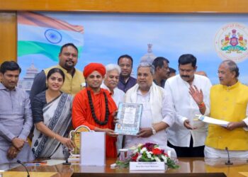 ಸಿ ಎಂ ಸಿದ್ದರಾಮಯ್ಯ ಅವರನ್ನು ಭೇಟಿಯಾದ ಕರ್ನಾಟಕ ಮೀಸಲಾತಿ ಸಂರಕ್ಷಣಾ ಒಕ್ಕೂಟದ ನಿಯೋಗ..!!