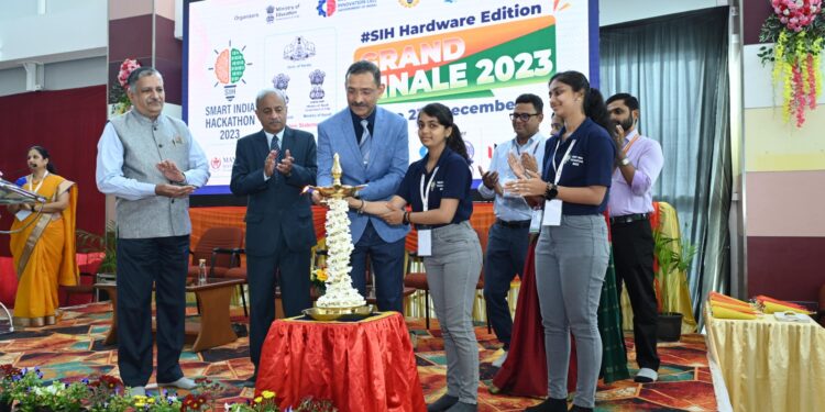 ಮಣಿಪಾಲ : ಎಂಐಟಿಯಲ್ಲಿ ಸ್ಮಾರ್ಟ್‌ ಇಂಡಿಯ ಹ್ಯಾಕಥಾನ್‌ 2023 : ಮಾಹೆ ಉಪಕುಲಪತಿಯವರಿಂದ ಉದ್ಘಾಟನೆ..!!