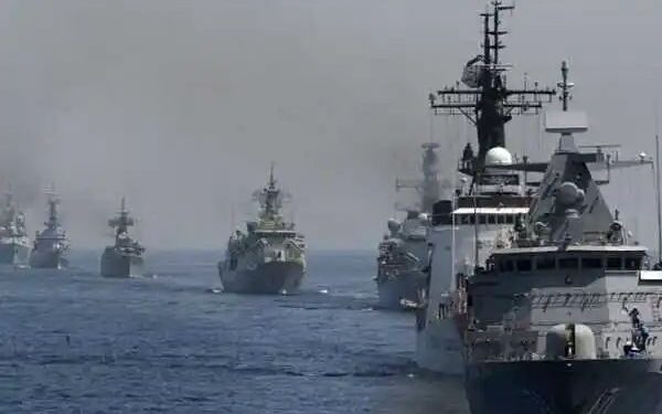 ಮಂಗಳೂರಿಗೆ ಬರುತ್ತಿದ್ದ ಹಡಗೊಂದಕ್ಕೆ ಡ್ರೋನ್ ಡಿಕ್ಕಿ ಹೊಡೆದು ಸ್ಫೋಟ :ಬೆಂಕಿ ಅವಘಡ, ನೆರವಿಗೆ ದಾವಿಸಿದ ಭಾರತೀಯ ನೌಕಾಪಡೆ..!!