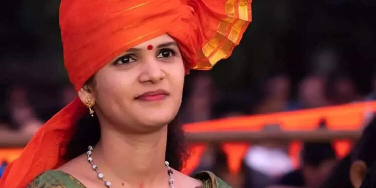 ಉದ್ಯಮಿಗೆ 5ಲಕ್ಷ ರೂಪಾಯಿ ವಂಚನೆ ಪ್ರಕರಣ :ಜೈಲಿನಿಂದ ಚೈತ್ರಾ ಬಿಡುಗಡೆ..!!