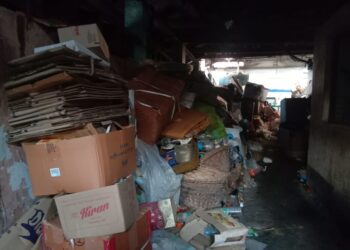 ಉಡುಪಿ : ಅನಂತೇಶ್ವರ ದೇವಸ್ಥಾನದ ಜನರೇಟರ್ ಕೊಠಡಿಯಲ್ಲಿ ತ್ಯಾಜ್ಯ ರಾಶಿ..!!