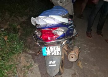 ಉಡುಪಿ : ಸಂತೆಕಟ್ಟೆಯಲ್ಲಿ ದ್ವಿಚಕ್ರ ವಾಹನ ಅಪಘಾತ, ಗಾಯಾಳುವನ್ನು ಆಸ್ಪತ್ರೆಗೆ ದಾಖಲಿಸಿದ ಆಪದ್ಭಾಂಧವ ಈಶ್ವ‌ರ್ ಮಲ್ಪೆ ಮತ್ತು ತಂಡ..!!