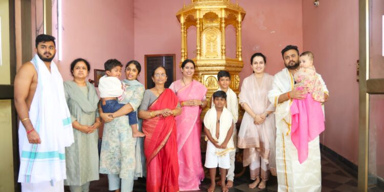 ಕೊಲ್ಲೂರಿಗೆ ಸಚಿವೆ ಲಕ್ಷ್ಮಿ ಹೆಬ್ಬಾಳ್ಕರ್ ಭೇಟಿ..!!