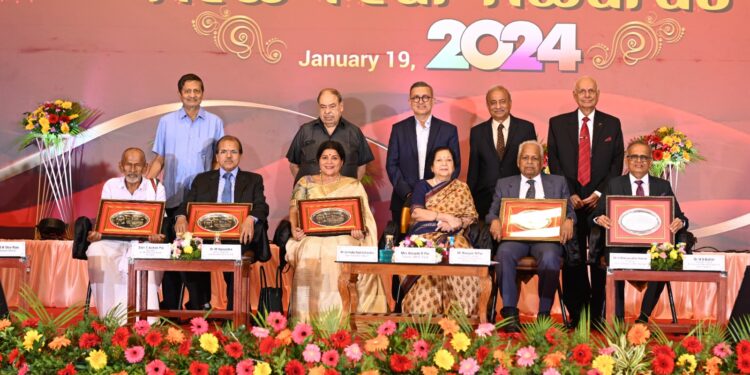 ಅಕಾಡೆಮಿ ಆಫ್ ಜನರಲ್ ಎಜುಕೇಶನ್, ಮಾಹೆ , ಎಂ ಈ ಎಂ ಜಿ , ಮಣಿಪಾಲ್ ಮೀಡಿಯಾ ನೆಟವರ್ಕ್ ಲಿಮಿಟೆಡ್ ಮತ್ತು ಮಣಿಪಾಲದ ಡಾ. ಟಿಎಂಎ ಪೈ ಫೌಂಡೇಶನ್ ನಿಂದ ಕೊಡಲ್ಪಡುವ 2024 ರ ಹೊಸ ವರ್ಷದ ಪ್ರಶಸ್ತಿ ಪ್ರದಾನ ಕಾರ್ಯಕ್ರಮ..!!