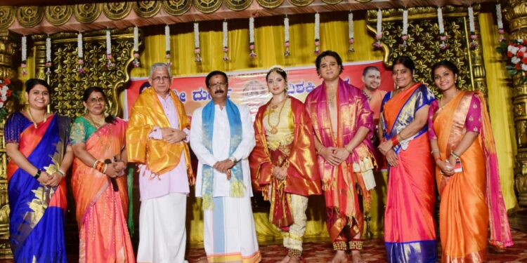 ಶ್ರೀ ಚಕ್ರ ಪೀಠ ಸುರಪೂಜಿತೆ ಶ್ರೀ ದುರ್ಗಾ ಆದಿಶಕ್ತಿ ಕ್ಷೇತ್ರ :” ಶ್ರೀರಾಮನಾಮ ತಾರಕಮ್” ಹರಿದು ಬಂದ ಭಕ್ತ ಸಾಗರ…!!