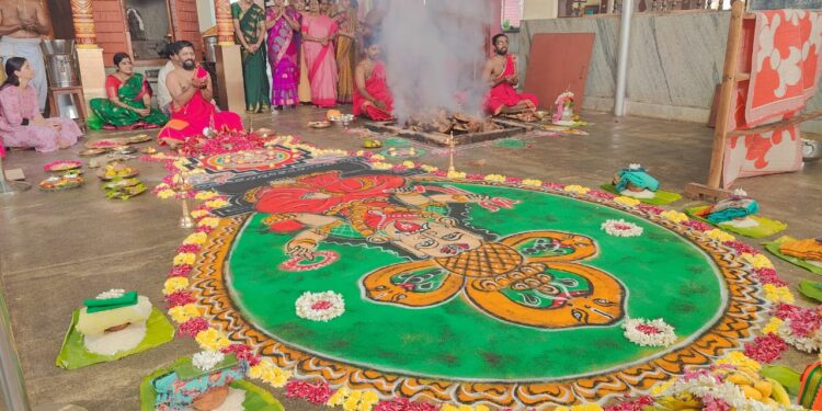 ಶ್ರೀಚಕ್ರ ಪೀಠ ಸುರಪೂಜಿತೆ ಶ್ರೀ ದುರ್ಗಾ ಆದಿಶಕ್ತಿ ಕ್ಷೇತ್ರ ದೊಡ್ಡಣ್ಣ ಗುಡ್ಡೆ : ಮಹಾಕಾಳಿ ಸಹಸ್ರ ಕದಳಿಯಾಗ ಸಂಪನ್ನ..!!