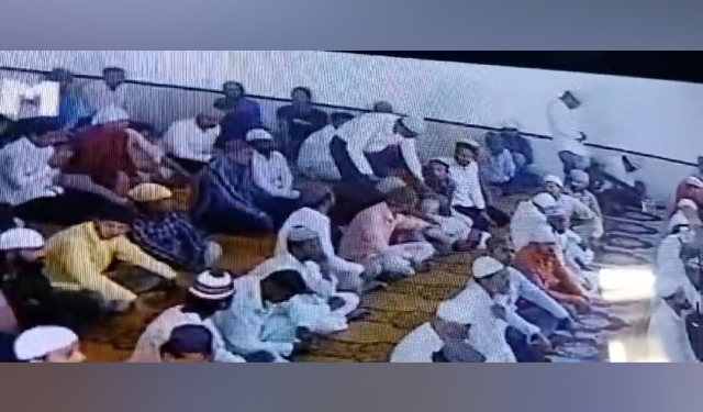 ಉಡುಪಿ: ಮಸೀದಿಯಲ್ಲಿ ನಮಾಝ್ ಮಾಡುವ ವೇಳೆ ಕುಸಿದು ಬಿದ್ದು ಹೃದಯಾಘಾತದಿಂದ ವ್ಯಕ್ತಿ ಮೃತ್ಯು..!!