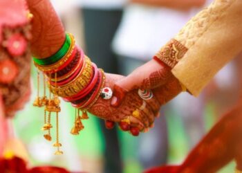 ಸಾಮೂಹಿಕ ವಿವಾಹ  ಮದುವೆಯಾಗುವ ದಂಪತಿಗಳಿಗೆ ರಾಜ್ಯ ಸರಕಾರ ದಿಂದ 50,000,ರೂ. ಪ್ರೋತ್ಸಾಹಧನ…!!