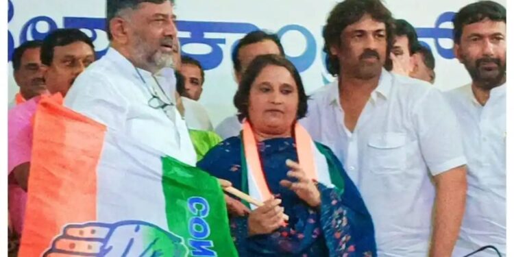 ಶಿವಮೊಗ್ಗ :ಕಾಂಗ್ರೆಸ್  ಟಿಕೆಟ್‌ ಪಡೆದ ಗೀತಾ ಶಿವರಾಜ್‌ಕುಮಾರ್‌..!!