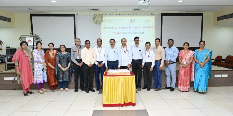 ಮಣಿಪಾಲದ ಕಸ್ತೂರ್ಬಾ ಆಸ್ಪತ್ರೆಯಲ್ಲಿ ವೈದ್ಯಕೀಯ ಪ್ರಯೋಗಾಲಯ ವೃತ್ತಿಪರರ ಸಪ್ತಾಹ ಆಚರಣೆ..!!