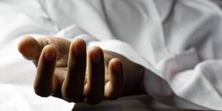 ದೇವಸ್ಥಾನದ ಪ್ರಸಾದ ಸೇವಿಸಿ 80 ಮಂದಿ ಅಸ್ವಸ್ಥ : ಓರ್ವ ಸಾವು…!!