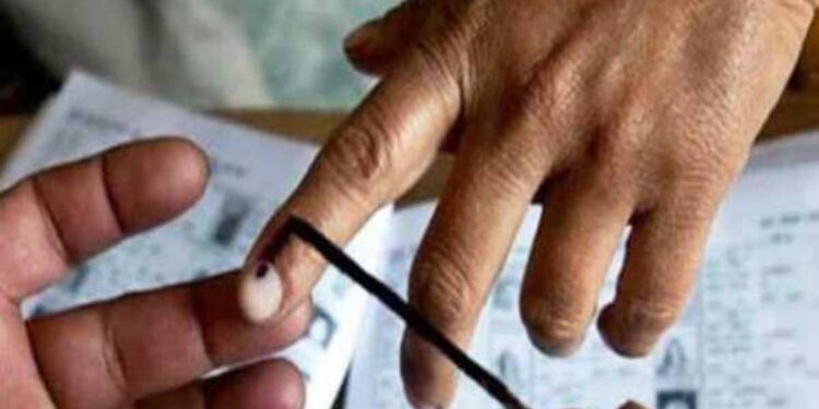 ಮತದಾನ ದಿನ ರಜೆ ನೀಡದ ಖಾಸಗಿ ಸಂಸ್ಥೆಗಳ ವಿರುದ್ಧ ಕಠಿಣ ಕ್ರಮ : ಚುನಾವಣಾ ಆಯೋಗ ಎಚ್ಚರಿಕೆ..!!