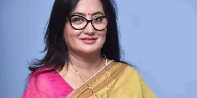 ಲೋಕಸಭೆ ಚುನಾವಣೆಯಲ್ಲಿ ಸ್ಪರ್ಧಿಸುತ್ತಿಲ್ಲ, ಬಿಜೆಪಿಗೆ ಸೇರ್ಪಡೆಯಾಗುತ್ತೇನೆ: ಸುಮಲತಾ ಅಂಬರೀಶ್..!!