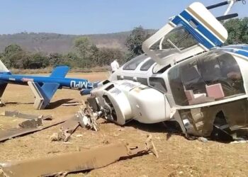 ಶಿವಸೇನೆ ನಾಯಕನನ್ನು ಕರೆದುಕೊಂಡು ಬರಲು ಹೊರಟಿದ್ದ ಹೆಲಿಕಾಪ್ಟರ್ ಪತನ..!!