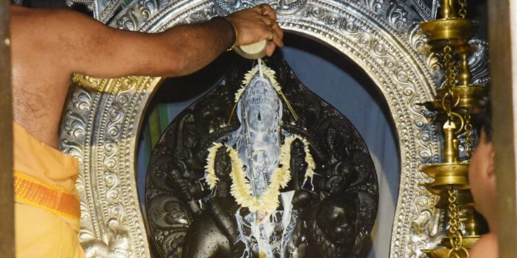 ಶ್ರೀ ದುರ್ಗಾ ಆದಿಶಕ್ತಿ ಕ್ಷೇತ್ರ : ಬ್ರಹ್ಮಕುಂಭಾಭಿಷೇಕ ಸಂಪನ್ನ…!!