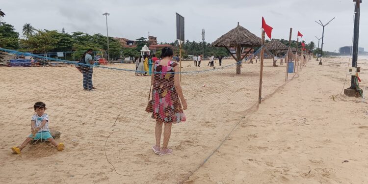 ಉಡುಪಿ : ಮಲ್ಪೆ ಬೀಚ್​ಗೆ ಪ್ರವಾಸಿಗರಿಗೆ ನಿಷೇಧ..!!