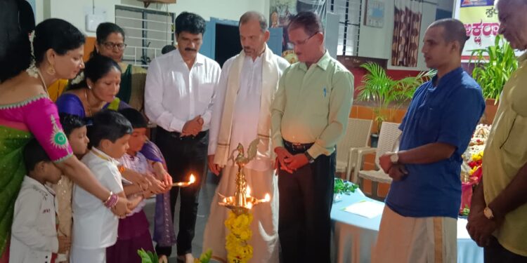 ಜೇಸೀಸ್ ಆಂಗ್ಲ ಮಾಧ್ಯಮ ಶಾಲೆ ನೂತನ ವಿದ್ಯಾರ್ಥಿಗಳಿಗೆ ಅಕ್ಷರಾಭ್ಯಾಸ..!!