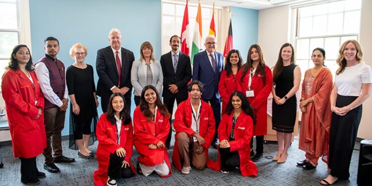 ಮಾಹೆ ಮತ್ತು ಯುಎನ್‌ಬಿ ಸಹಭಾಗಿತ್ವ : ನರ್ಸಿಂಗ್‌ ವಿದ್ಯಾರ್ಥಿಗಳ ಎರಡನೆಯ ತಂಡ ಕೆನಡಕ್ಕೆ..!!