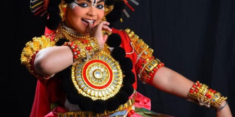 ವಿಶ್ವ ದಾಖಲೆ’ ಸೇರಿದ ಬಾಲ ಯಕ್ಷಗಾನ ಕಲಾವಿದೆ ‘ತುಳಸಿ’ ಹೆಗಡೆ..!!