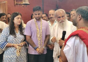 ಟಿ20 ವಿಶ್ವಕಪ್ ಜಯದ ಬಳಿಕ ಟೀಂ ಇಂಡಿಯಾ ಕ್ರಿಕೆಟಿಗ ಸೂರ್ಯಕುಮಾರ್ ಯಾದವ್ ಕಾಪು ಶ್ರೀ ಹೊಸ ಮಾರಿಗುಡಿ ದೇವಸ್ಥಾನಕ್ಕೆ ಭೇಟಿ..!!