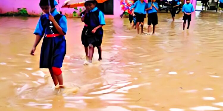 ಉಡುಪಿ : ನಾಳೆ(ಜುಲೈ 20) ಶಾಲಾ-ಕಾಲೇಜುಗಳಿಗೆ ರಜೆ ಘೋಷಿಸಿ ಜಿಲ್ಲಾಧಿಕಾರಿ ಆದೇಶ..!!