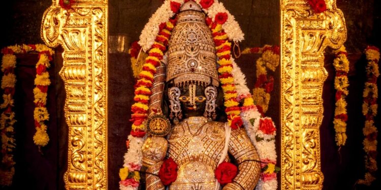 ಇಂದಿನಿಂದ ಉಡುಪಿಯ ಶ್ರೀ ಕೃಷ್ಣ ಮಠದಲ್ಲಿ ಒಂದು ತಿಂಗಳ ಕಾಲ ವೈಭವದ  “ಶ್ರೀ ಕೃಷ್ಣ ಮಾಸೋತ್ಸವ”  ಕೃಷ್ಣ ಜನ್ಮಾಷ್ಟಮಿ ಸಂಭ್ರಮ..!!