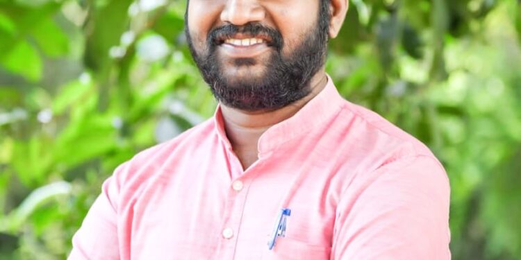 ಉಡುಪಿ ಜಿಲ್ಲಾ ಪ್ರೌಢಶಾಲಾ ಕನ್ನಡ ಭಾಷಾ ಶಿಕ್ಷಕರ ಸಂಘದ ಅಧ್ಯಕ್ಷರಾಗಿ ಪಿ. ವಿ. ಆನಂದ ಸಾಲಿಗ್ರಾಮ ಆಯ್ಕೆ..!!