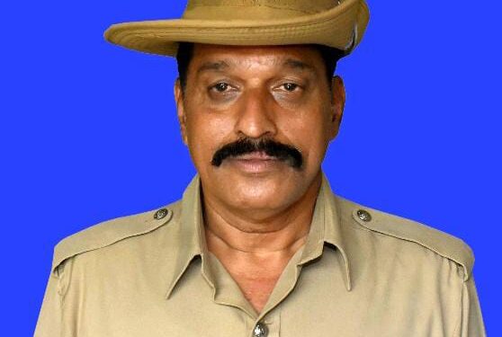 ಹೆಡ್ ಕಾನ್ಸ್ಟೇಬಲ್, ಡಿಸಿಆರ್ಬಿ, ಉಡುಪಿ ಬಿ.ವಿಜಯ್ ಕುಮಾರ್ ಅವರಿಗೆ ರಾಷ್ಟ್ರಪತಿಗಳ ಶ್ಲಾಘನೀಯ ಸೇವಾ ಪದಕ..!!