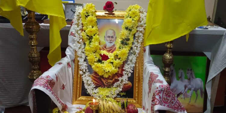 ಉಡುಪಿ :ರಾಷ್ಟ್ರೀಯ ಬಿಲ್ಲವ ಈಡಿಗ ನಾಮಧಾರಿ ಧೀವರ ಮಹಾಮಂಡಳಿ (ರಿ) ವತಿಯಿಂದ ಶ್ರೀ ನಾರಾಯಣ ಗುರುಗಳ ಜಯಂತಿ, ಆಚರಣೆ..!!