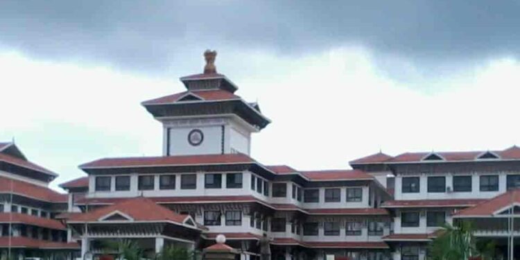 ಉಡುಪಿ : ಜಿಲ್ಲೆಯಲ್ಲಿ ಸಂಘ,ಸಂಸ್ಥೆಗಳ ನಾಮಫಲಕಗಳಲ್ಲಿ ಶೇ.60 ರಷ್ಟು ಕನ್ನಡಭಾಷೆ ಬಳಕೆ ಕಡ್ಡಾಯ..!!