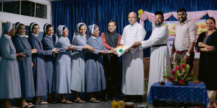 ಉದ್ಯಾವರ : ಸ್ನೇಹಾಲಯಕ್ಕೆ ದಿನಸಿ ವಸ್ತುಗಳ ವಿತರಣೆ..!!