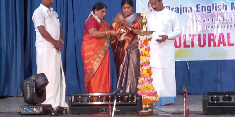 ದೊಡ್ಡಣ್ಣಗುಡ್ಡೆ ಶ್ರೀ ದುರ್ಗಾ ಆದಿಶಕ್ತಿ ಕ್ಷೇತ್ರ :ತುಲಾಭಾರ ಸೇವೆಗೆ ಚಾಲನೆ, ಸಾಂಸ್ಕೃತಿಕ ಕಾರ್ಯಕ್ರಮ ಉದ್ಘಾಟನೆ..!!